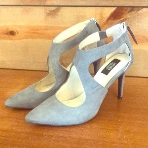 Super cute scrappy high heels - zip up back!